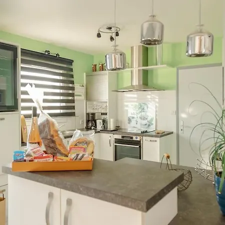 Сasa de vacaciones Moussaillon - Maison Proche De La Plage *